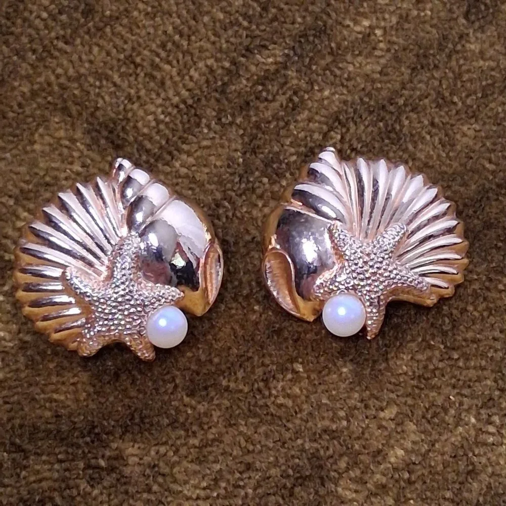 Avon Seashell Earrings Pierced Gold Tone Faux Pearl Starfish Shell Conch Beach - Picture 2 of 9